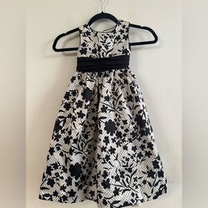 Marmellata girls black and white floral special occasion dress. size 4